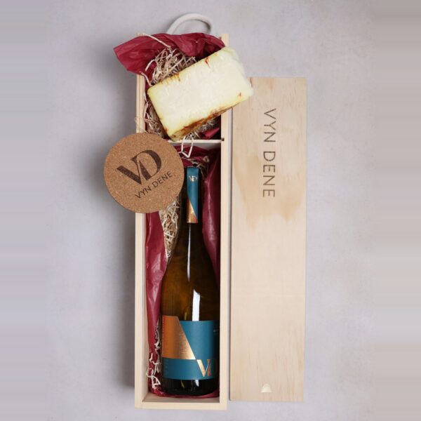 The High Weald Box - a bottle of Vyn Dene Gris and English cheese in a wooden gift box